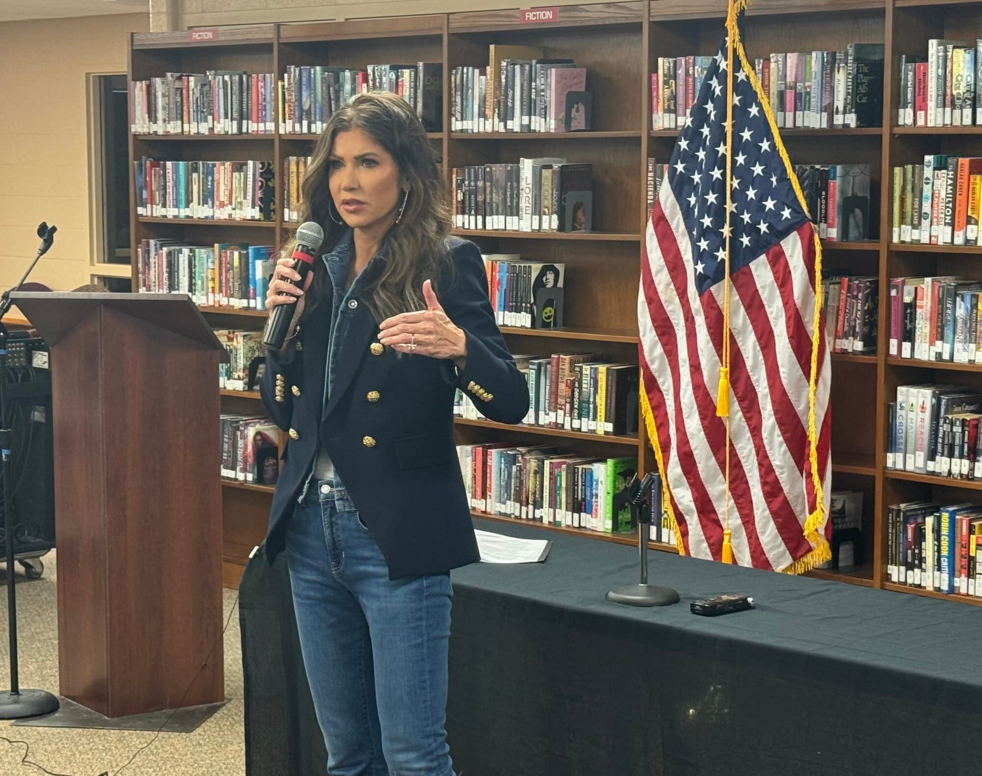 Poll: Nearly half of South Dakotans have unfavorable view of Noem - Vimarsana News