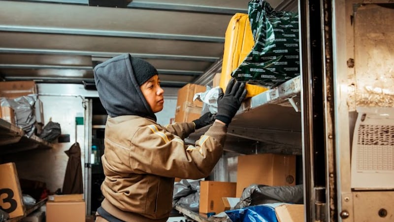 UPS hiring