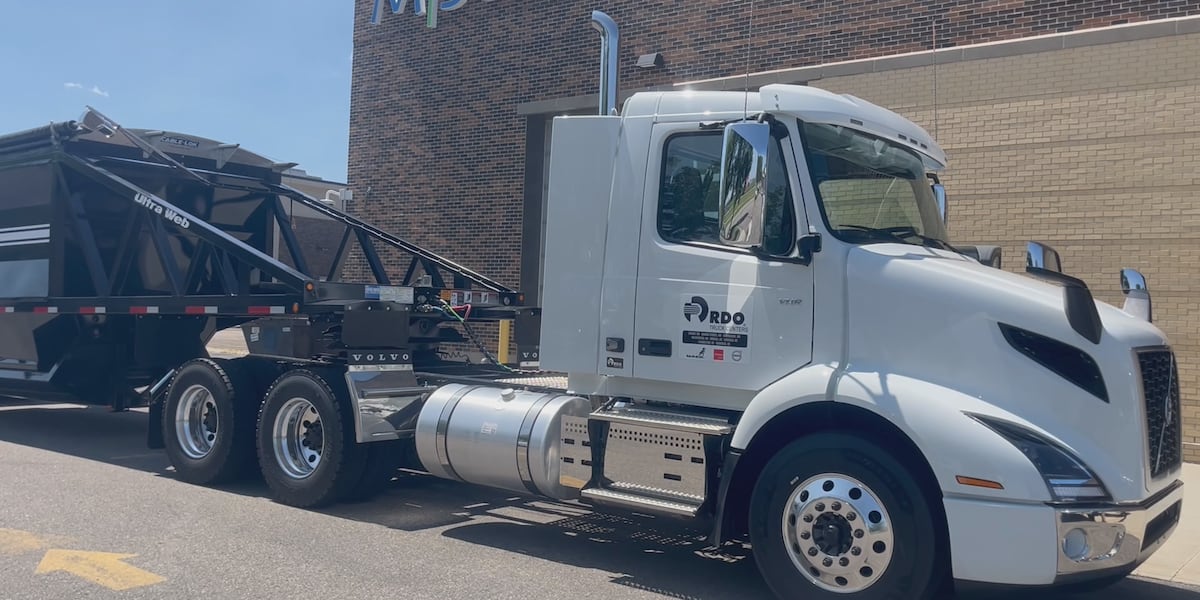 CDL legislation eases career path for commercial drivers CDL legislation eases career path for commercial drivers